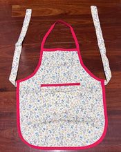 Load image into Gallery viewer, Floral Bunny Print Aprons