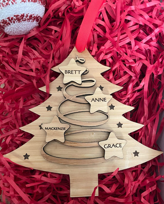 FAMILY CHRISTMAS TREE ORNAMENT