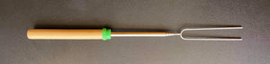 MARSHMALLOW TELESCOPIC ROASTING STICK